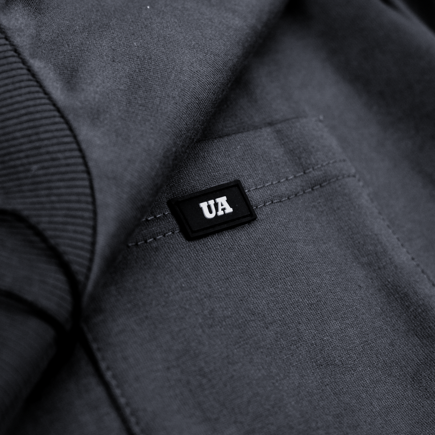 POCKET TEE IRON GREY - FRENCH TERRY